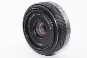 【外観並級】パナソニック ミラーレス一眼カメラ GF1 レンズキット(20mm/F1.7パンケーキレンズ付属) エスプリブラック DMC-GF1C-K