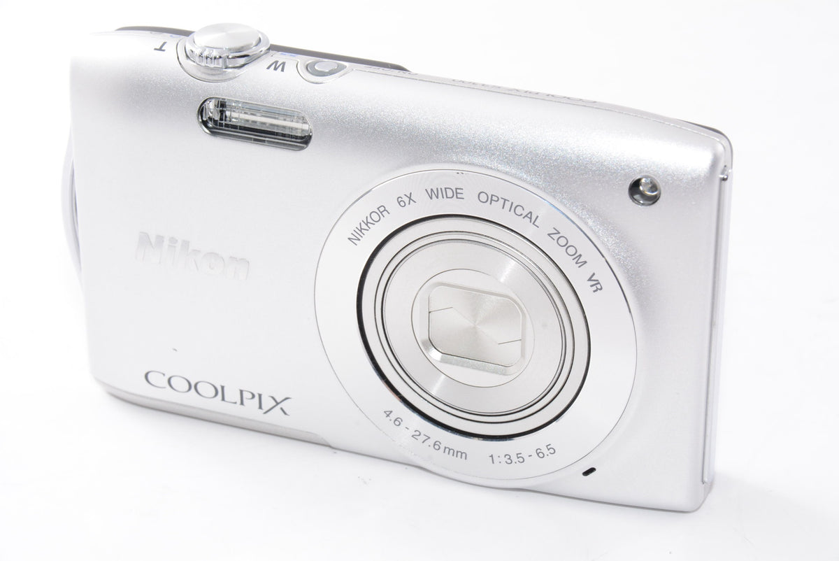 【外観特上級】Nikon デジタルカメラ COOLPIX  S3300 クリスタルシルバー