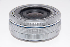 【外観特上級】OLYMPUS M.ZUIKO DIGITAL ED 14-42mm F3.5-5.6 EZ SLV