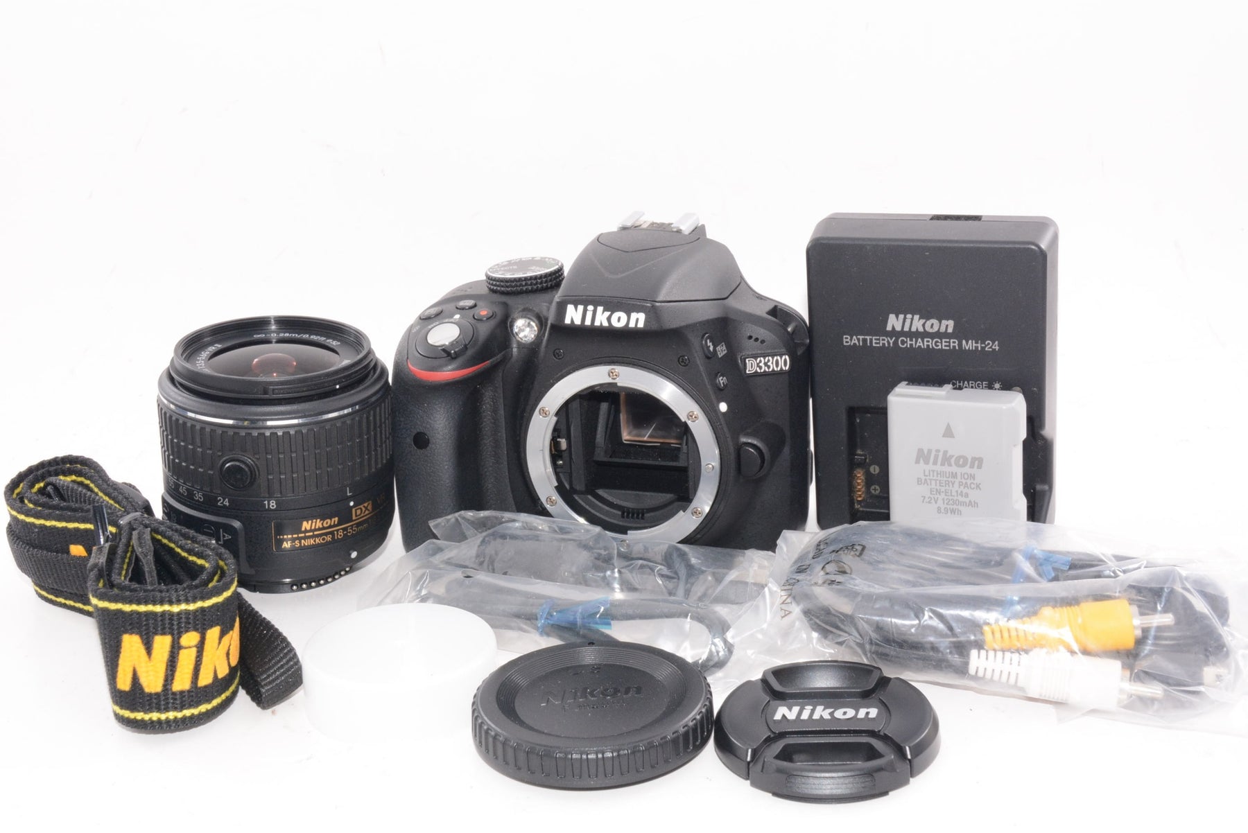【外観並級】Nikon D3300 18-55 VR II ブラック