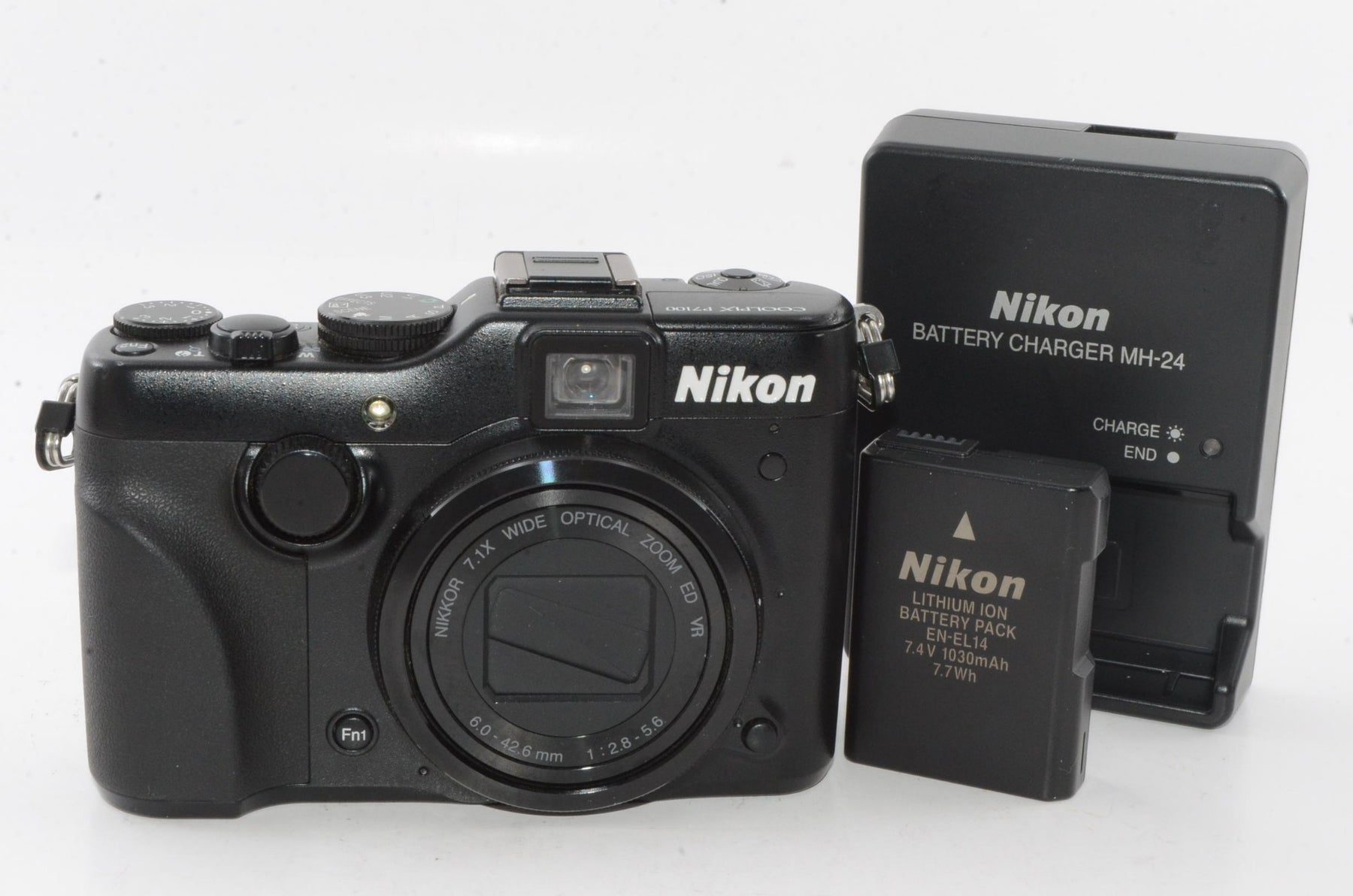 【外観特上級】Nikon COOLPIX (P7100 ブラック