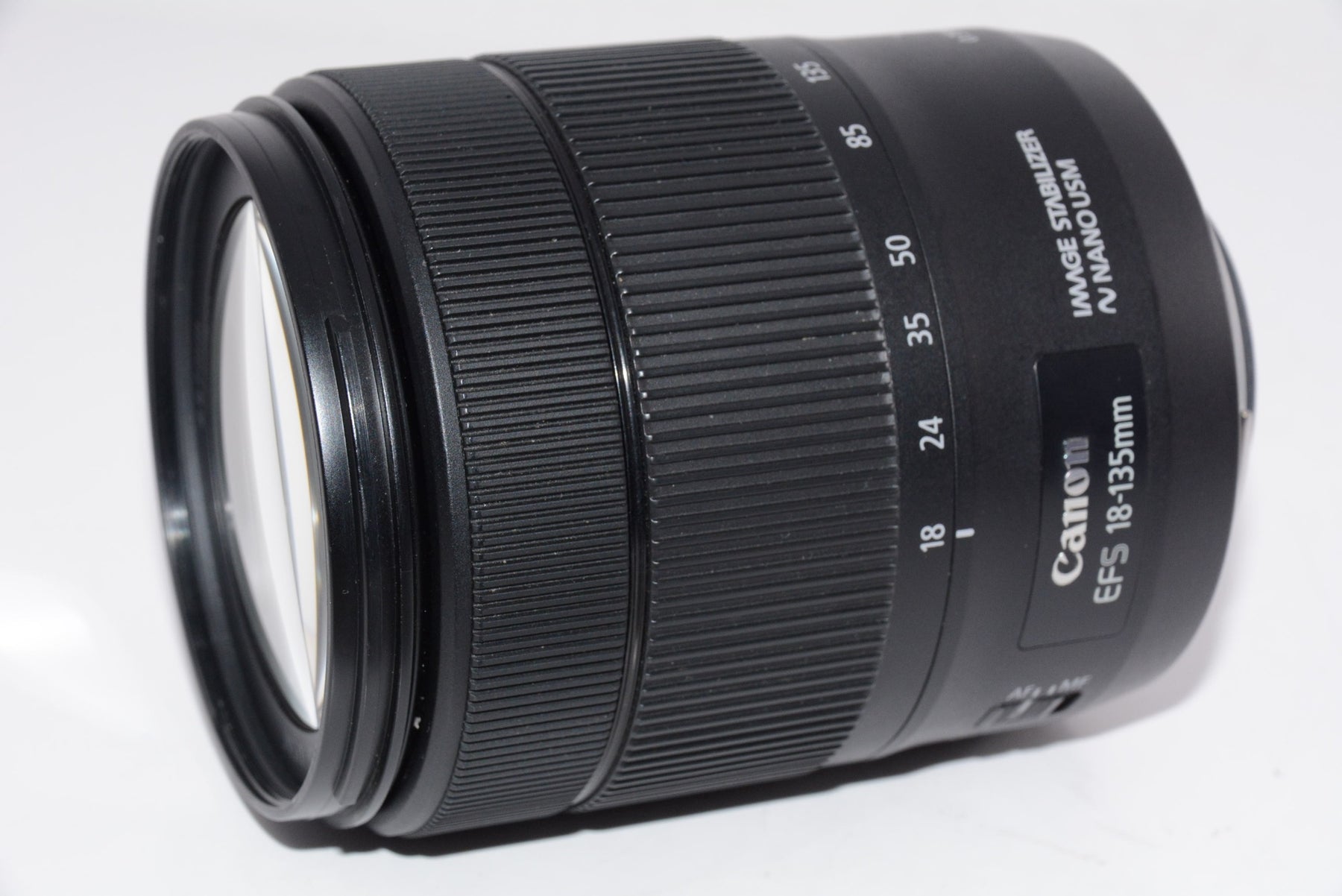 【外観特上級】Canon 標準ズームレンズ EF-S18-135㎜ F3.5-5.6 IS USM APS-C対応