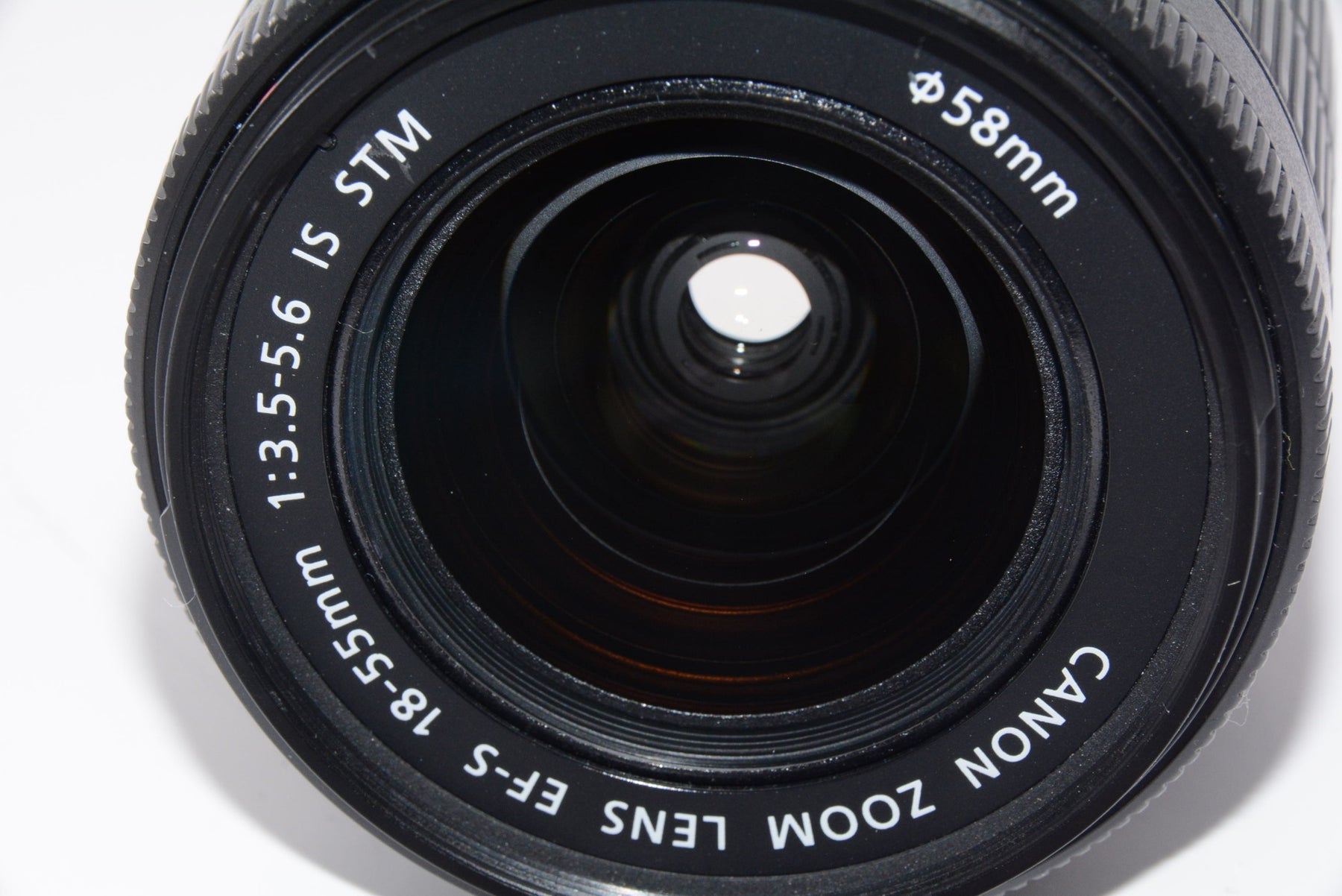 【外観特上級】Canon 標準ズームレンズ EF-S18-55mm F3.5-5.6 IS STM