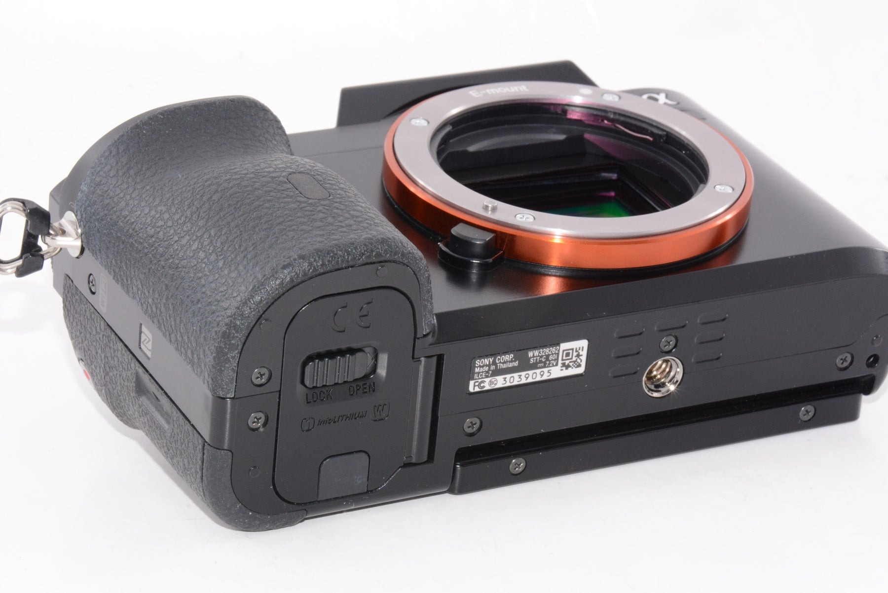 【外観特上級】ソニー SONY ミラーレス一眼 α7 ボディ ILCE-7
