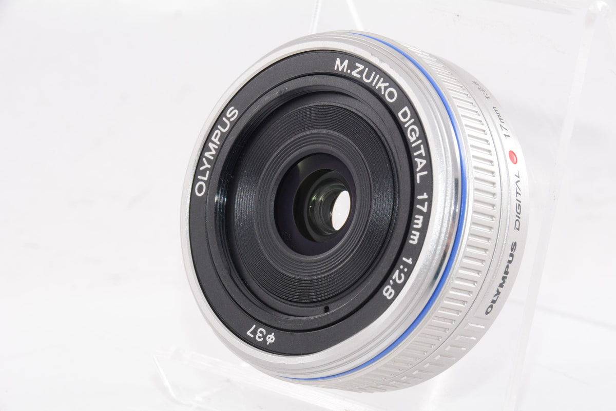 【外観特上級】OLYMPUS パンケーキレンズ M.ZUIKO DIGITAL 17mm F2.8 シルバー