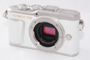 【外観特上級】OLYMPUS ミラーレス一眼カメラ PEN E-PL9 ボディー ホワイト