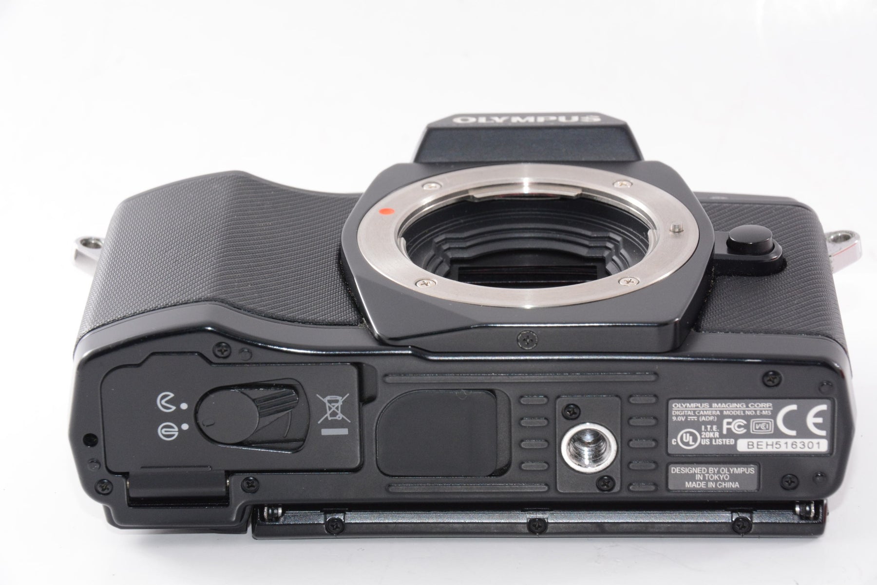 【外観並級】OLYMPUS ミラーレス一眼 OM-D E-M5 ボディ ブラック