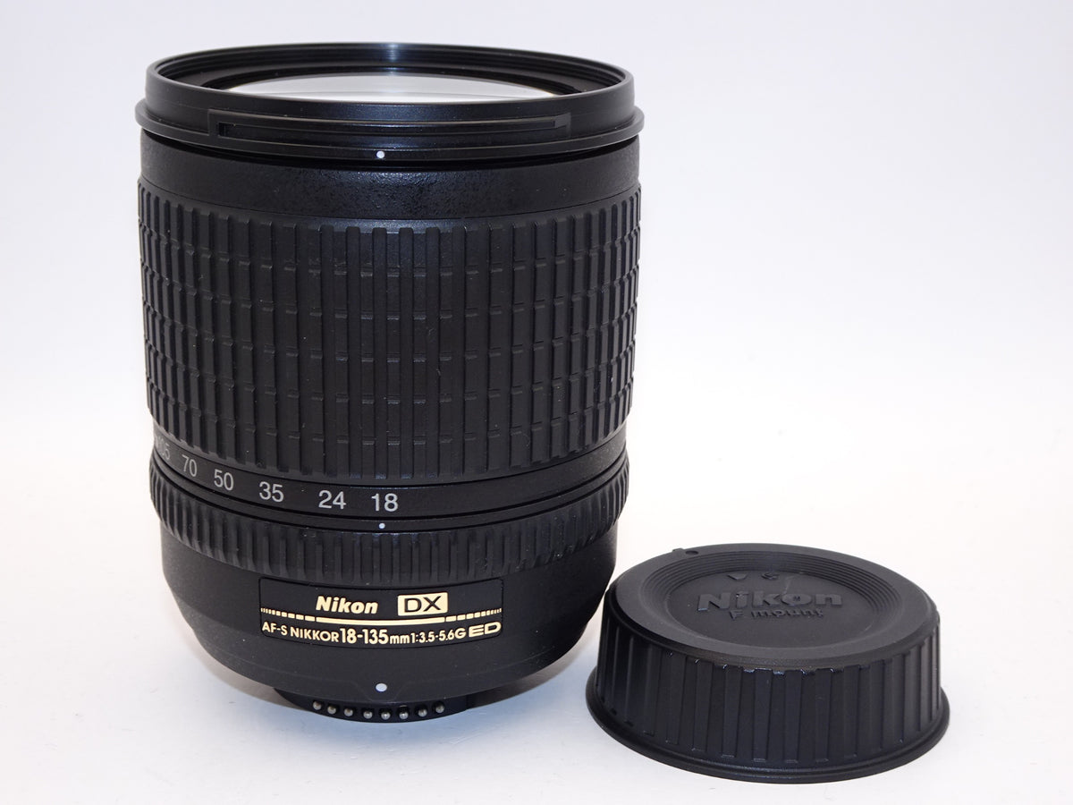【外観特上級】Nikon AF-S DX Zoom Nikkor ED 18-135mm F3.5-5.6G (IF)