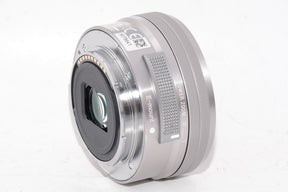 【外観特上級】ソニー SONY ミラーレス一眼 α5100 パワーズームレンズキット E PZ 16-50mm F3.5-5.6 OSS付属 ホワイト ILCE-5100L-W