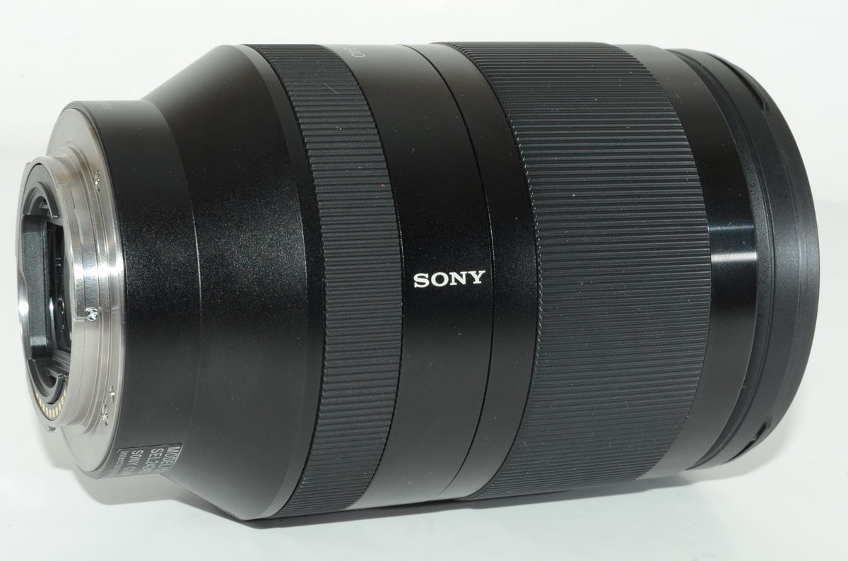 【外観特上級】ソニー デジタル一眼カメラα[Eマウント]用レンズ SEL24240 (FE 24-240mm F3.5-6.3 OSS)