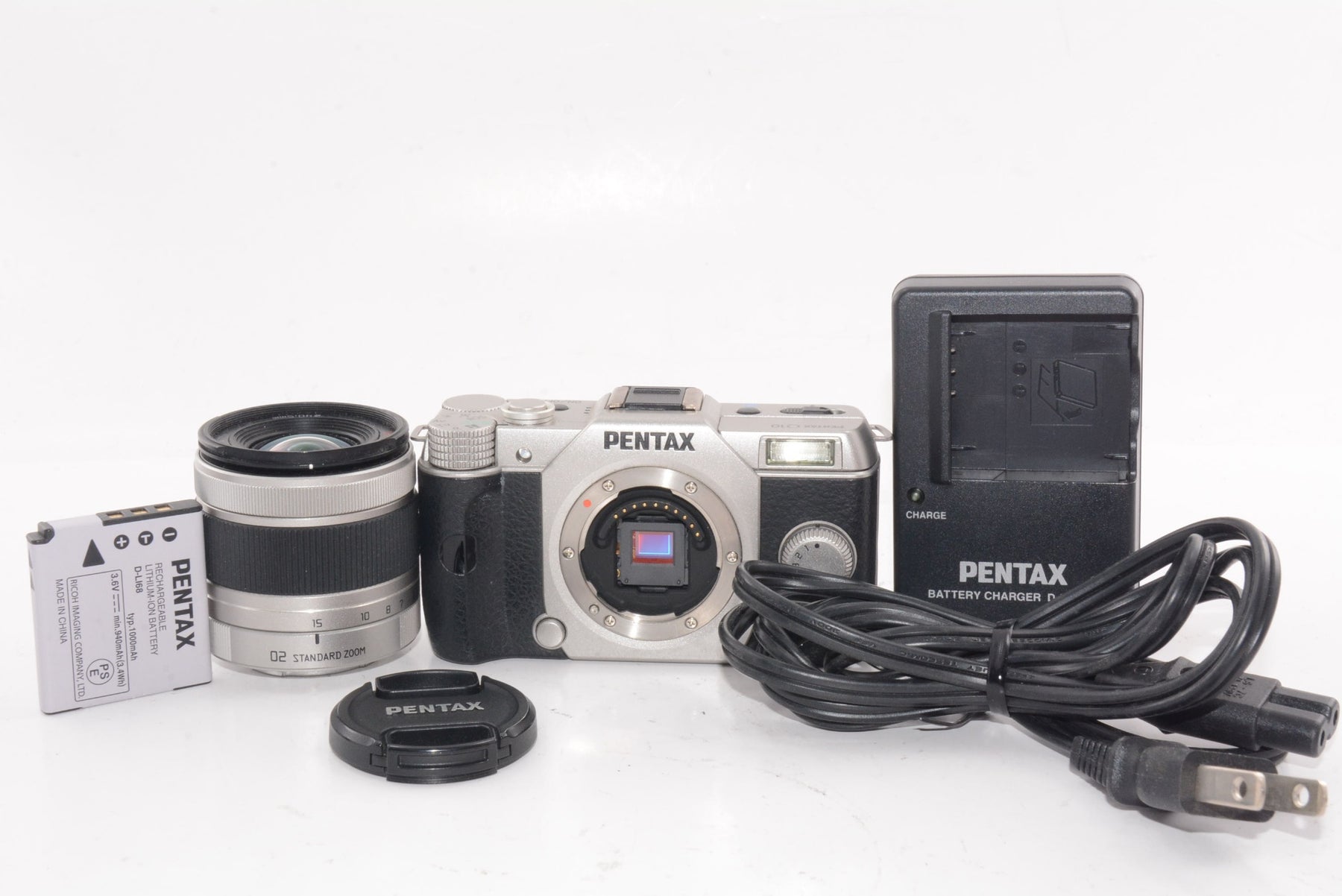 【外観特上級】PENTAX デジタルミラーレス一眼 Q10 ズームレンズキット [標準ズーム 02 STANDARD ZOOM] シルバー Q10 LENSKIT SILVER 12163