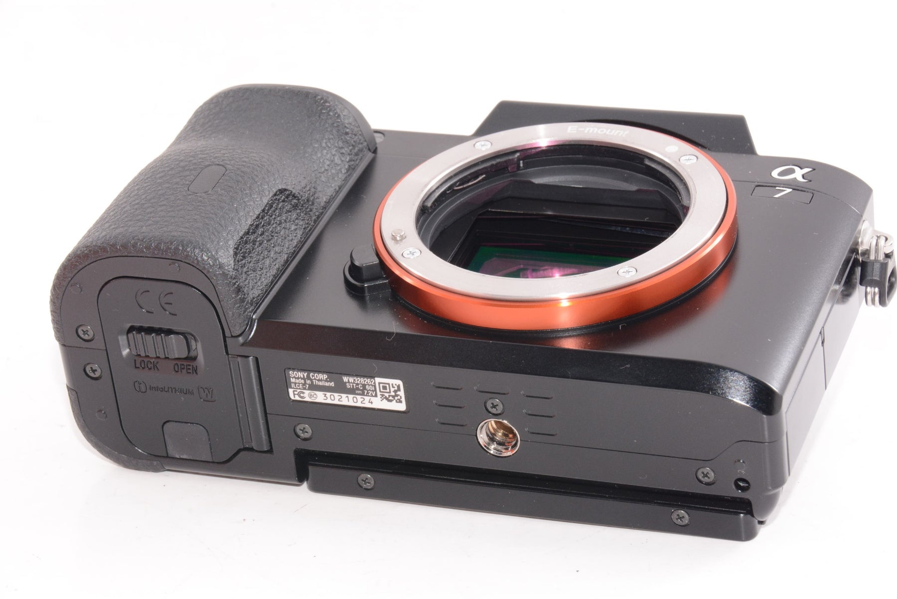 【外観特上級】ソニー SONY ミラーレス一眼 α7 ボディ ILCE-7