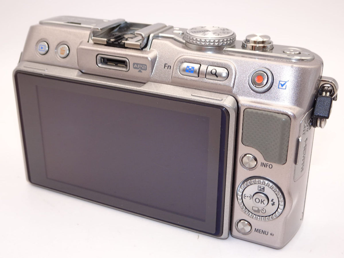 【外観特上級】OLYMPUS ミラーレス一眼 PEN Lite E-PL3 ボディ シルバー