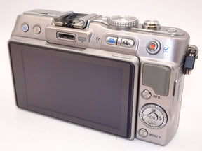 【外観特上級】OLYMPUS ミラーレス一眼 PEN Lite E-PL3 ボディ シルバー