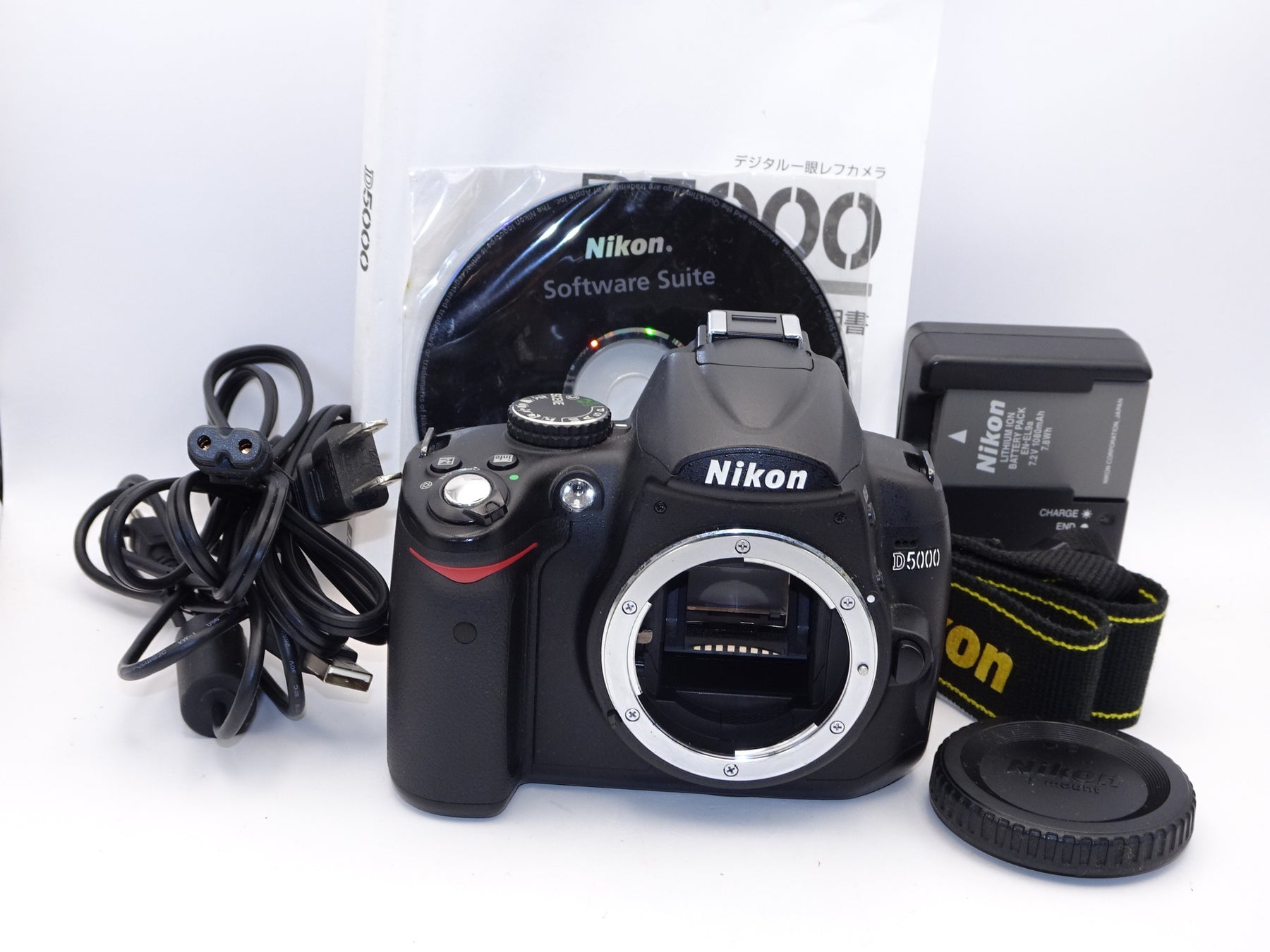 【外観並級】Nikon デジタル一眼レフカメラ D5000 ボディ D5000