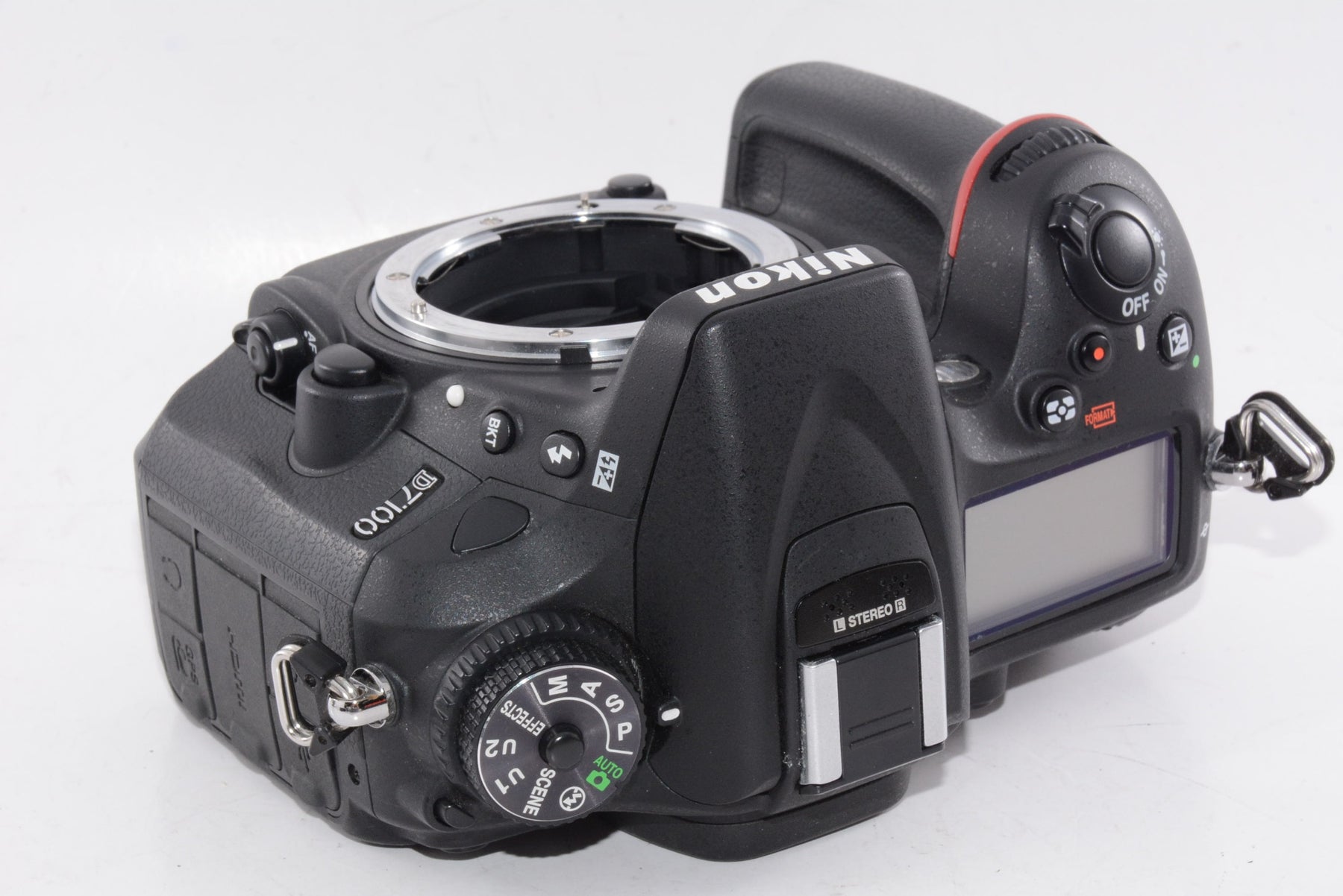 【外観特上級】Nikon デジタル一眼レフカメラ D7100 ボディー D7100