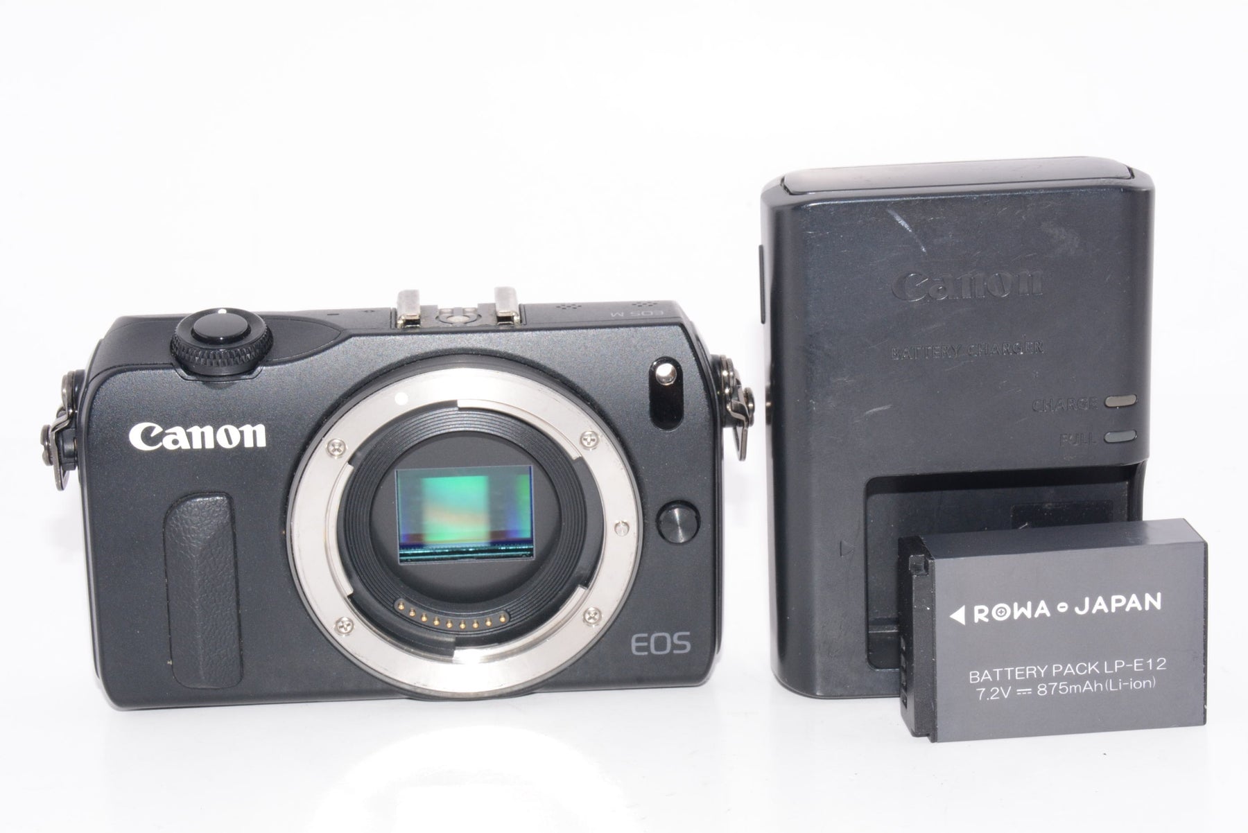 【外観並級】Canon ミラーレス一眼カメラ EOS M ボディ ブラック EOSMBK-BODY