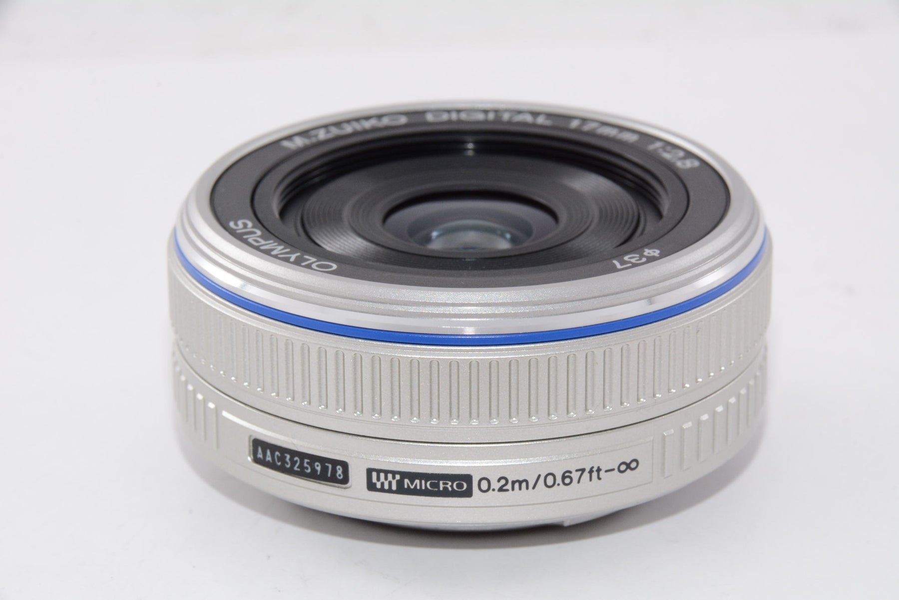 【外観特上級】OLYMPUS パンケーキレンズ M.ZUIKO DIGITAL 17mm F2.8 シルバー