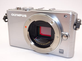 【外観特上級】OLYMPUS ミラーレス一眼 PEN Lite E-PL3 ボディ シルバー