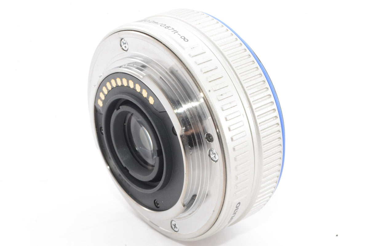【外観並級】OLYMPUS パンケーキレンズ M.ZUIKO DIGITAL 17mm F2.8 シルバー