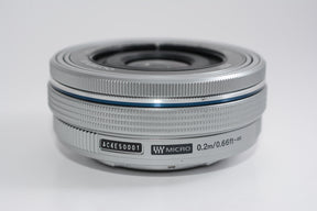【外観特上級】OLYMPUS M.ZUIKO DIGITAL ED 14-42mm F3.5-5.6 EZ SLV