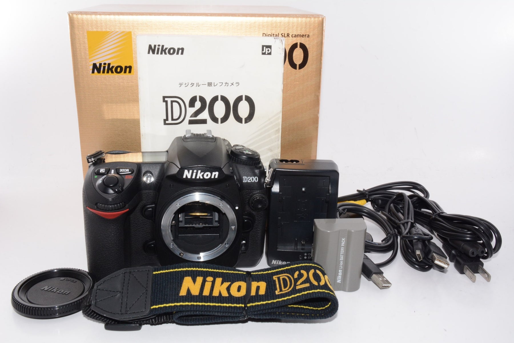 【外観特上級】Nikon デジタル一眼レフカメラ D200 ボディ