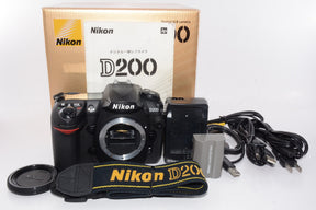 【外観特上級】Nikon デジタル一眼レフカメラ D200 ボディ