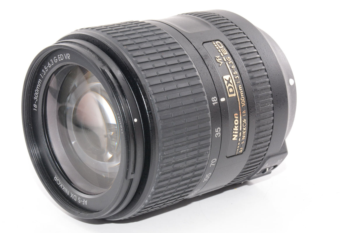 【外観並級】Nikon 高倍率ズームレンズ AF-S DX NIKKOR 18-300mm f/3.5-6.3G ED VR