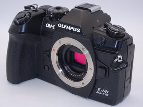 【外観並級】OLYMPUS ミラーレス一眼カメラ OM-D E-M1 MarkIII ボディー ブラック