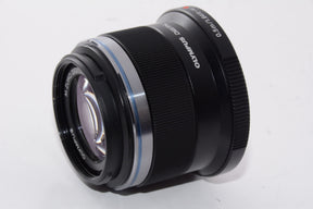 【外観特上級】OLYMPUS 単焦点レンズ M.ZUIKO DIGITAL 45mm F1.8  ブラック