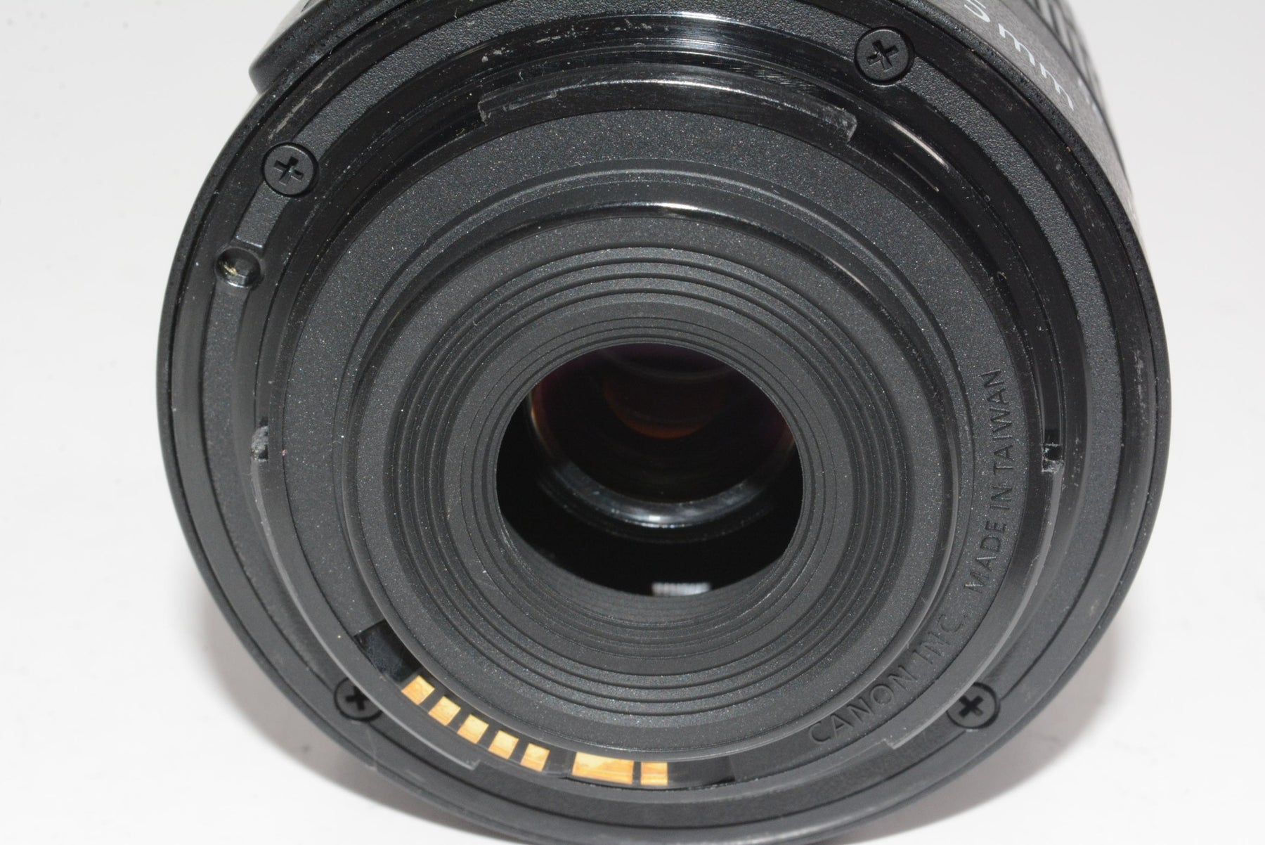 【外観特上級】Canon 標準ズームレンズ EF-S18-55mm F3.5-.5.6 IS II