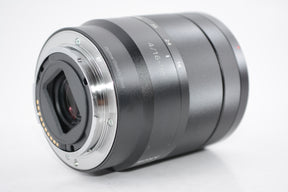 【外観特上級】ソニー SONY 標準ズームレンズ Vario-Tessar T* E 16-70mm F4 ZA OSS ソニー Eマウント用 APS-C専用 SEL1670Z