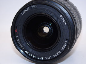 【外観特上級】Canon EF-S レンズ 18-55mm F3.5-5.6 II USM