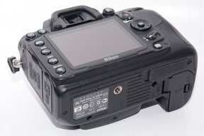 【外観特上級】Nikon デジタル一眼レフカメラ D7000 18-105VR キット D7000LK18-105