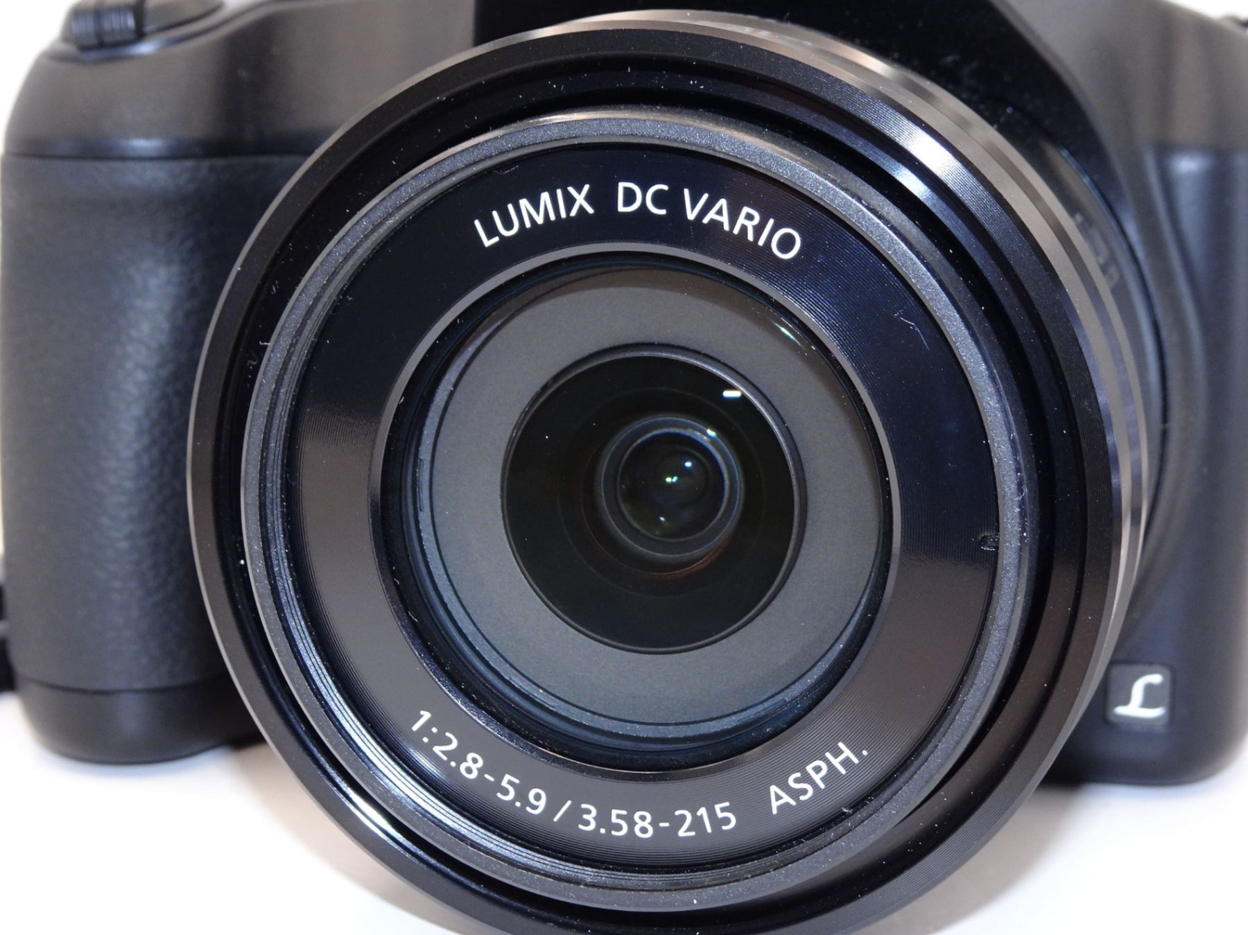 【外観特上級】パナソニック デジタルカメラ ルミックス FZ85 ブラック DC-FZ85-K