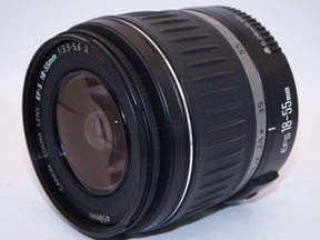 【外観特上級】Canon EF-S レンズ 18-55mm F3.5-5.6 II USM