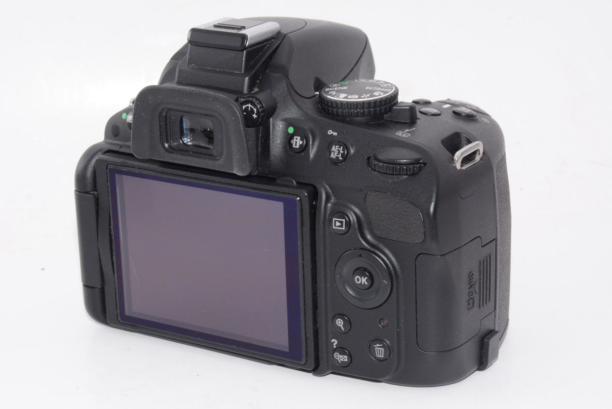 【外観特上級】Nikon デジタル一眼レフカメラ D5100 ボディ