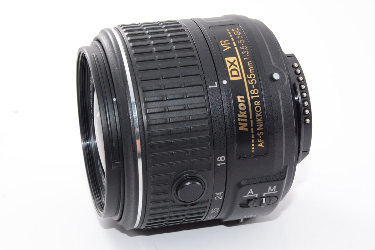 【外観特上級】Nikon 標準ズームレンズ AF-S DX NIKKOR 18-55mm f/3.5-5.6G VR II