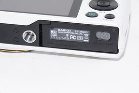 【外観特上級】CASIO デジタルカメラ EXILIM EX-ZR200 ホワイト EX-ZR200WE