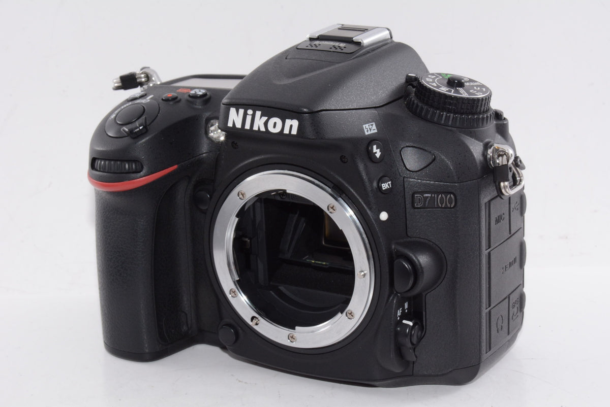 【外観特上級】Nikon デジタル一眼レフカメラ D7100 ボディー D7100