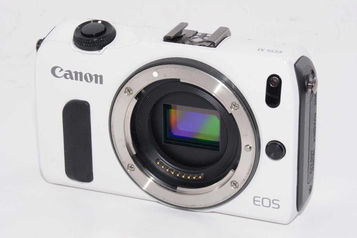 【外観特上級】Canon ミラーレス一眼カメラ EOS M ダブルレンズキット EF-M18-55mm F3.5-5.6 IS STM/EF-M22mm F2 STM付属 ホワイト EOSMWH-WLK