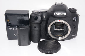 【外観特上級】Canon デジタル一眼レフカメラ EOS 7D Mark IIボディ EOS7DMK2