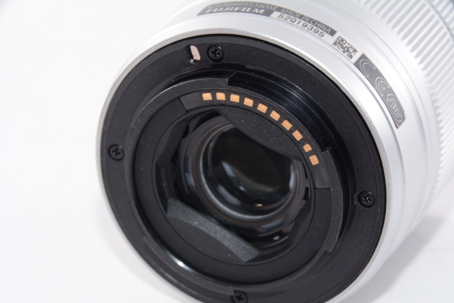 【外観特上級】FUJIFILM 標準ズームレンズ XC16-50mmF3.5-5.6 OIS II S シルバー