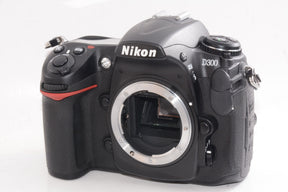 【外観特上級】Nikon デジタル一眼レフカメラ D300