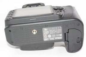 【外観特上級】Nikon　D90 ボディ