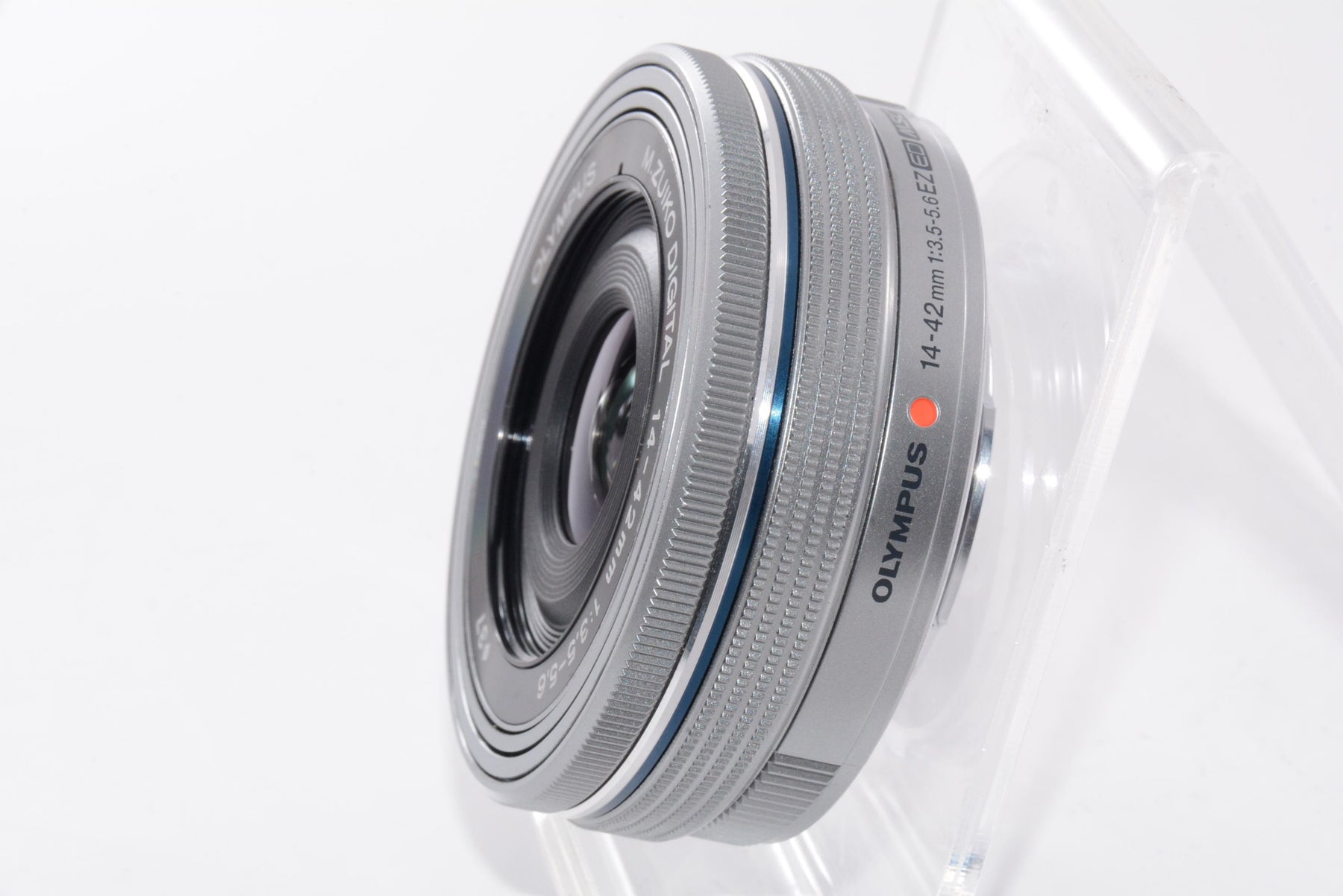 【外観並級】OLYMPUS M.ZUIKO DIGITAL ED 14-42mm F3.5-5.6 EZ SLV