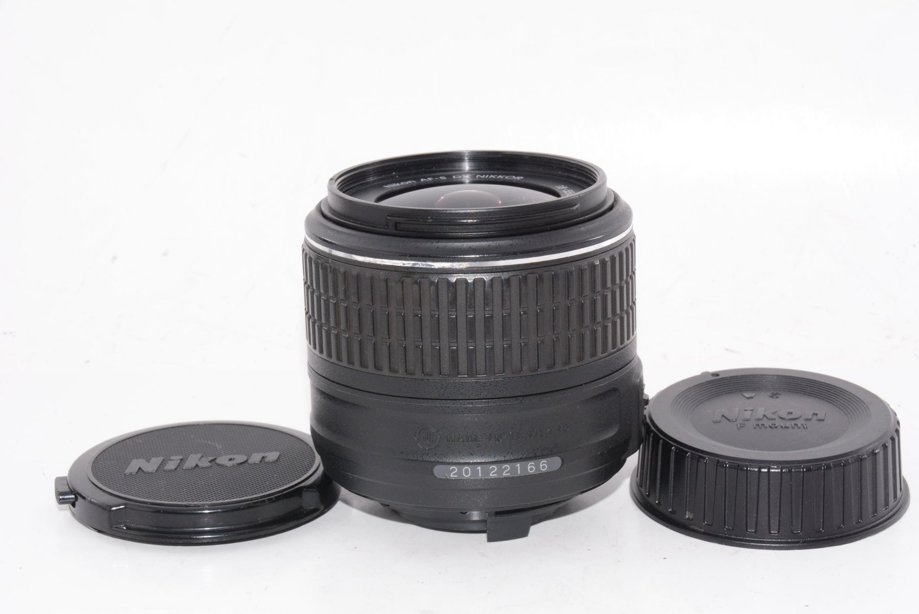 【外観並級】Nikon 標準ズームレンズ AF-S DX NIKKOR 18-55mm f/3.5-5.6G VR II