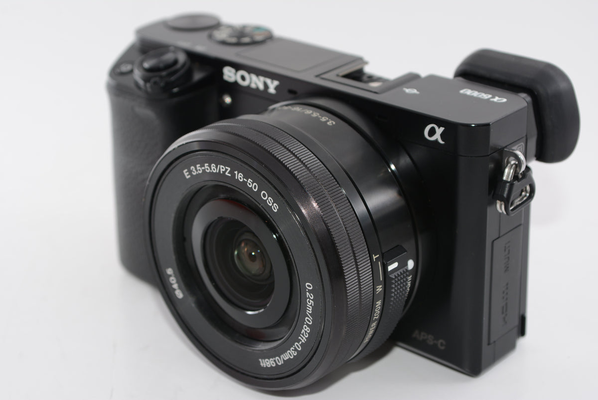【外観並級】SONY ミラーレス一眼 α6000 パワーズームレンズキット E PZ 16-50mm F3.5-5.6 OSS ブラック ILCE-6000L B