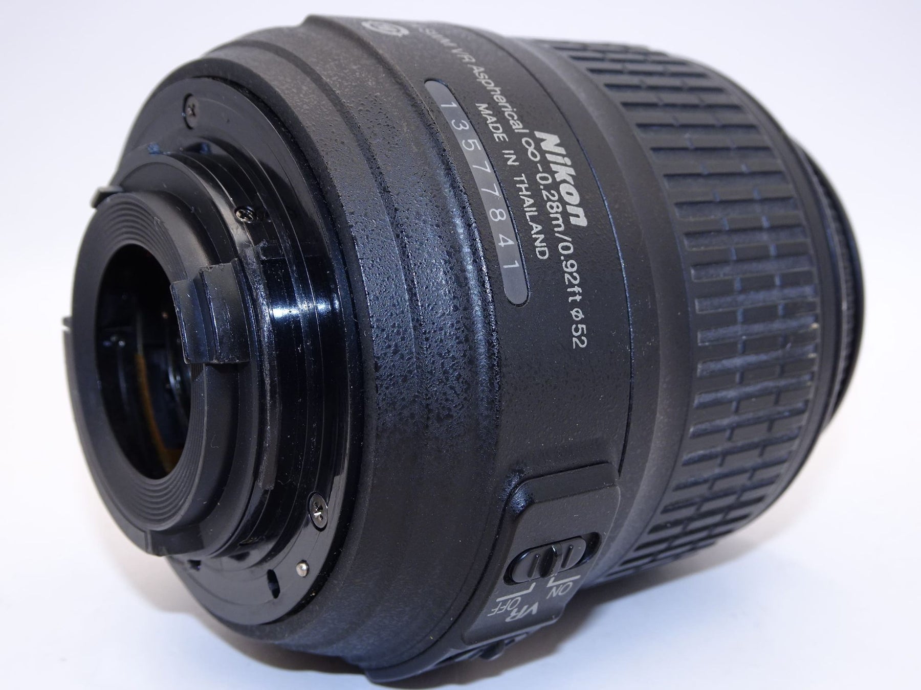 【外観並級】Nikon 標準ズームレンズ AF-S DX NIKKOR 18-55mm f3.5-5.6G VR