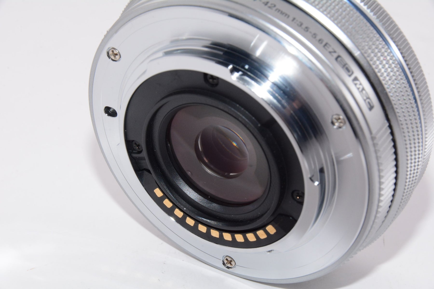 【外観特上級】OLYMPUS M.ZUIKO DIGITAL ED 14-42mm F3.5-5.6 EZ SLV